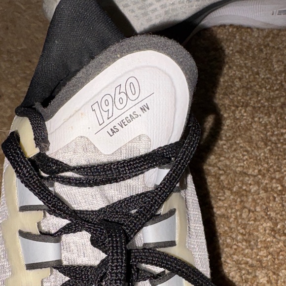 Nike Air Zoom Pegasus 1960 Las Vegas Raiders - Running Shoes - Picture 3 of 16